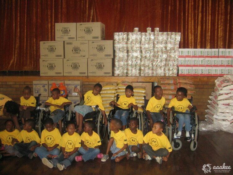  - Food & Groceries to the Ithembelihle Lsen School