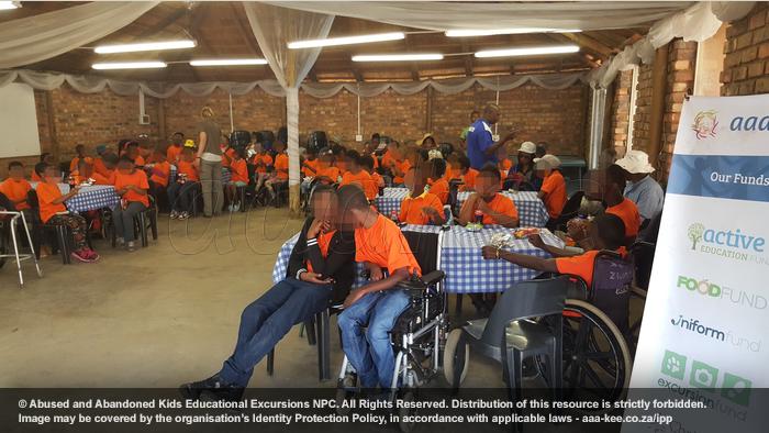  - Educational Outing to Lory Park Animal & Owl Sanctuary