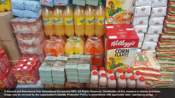  - Food Fund consignment to Reamogetswe Resource Centre