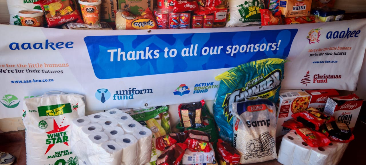  - Food Handover to Individuals in Bertrams